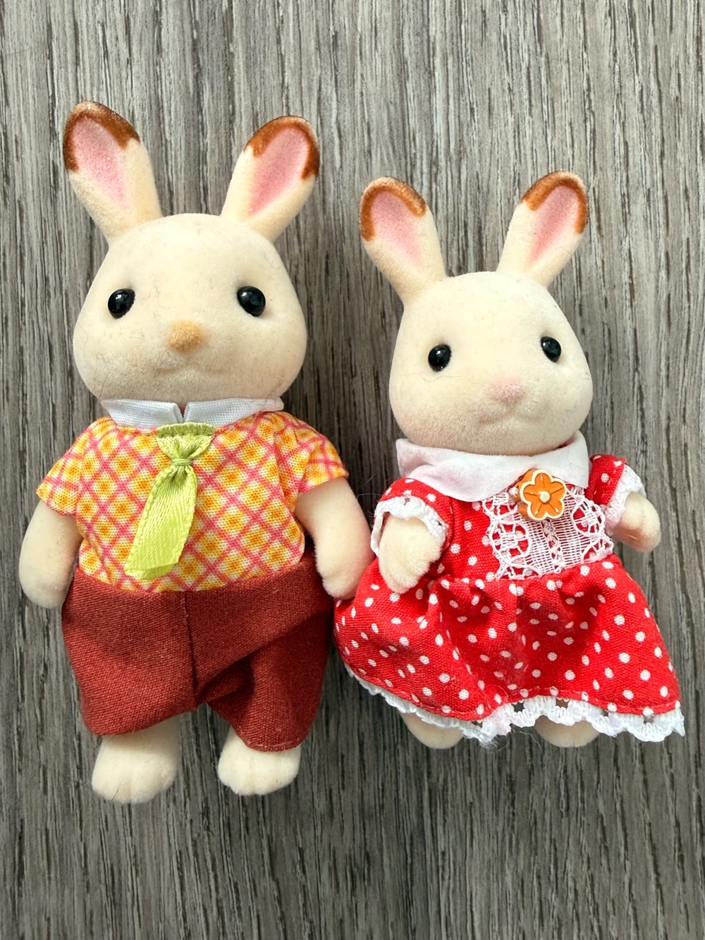 Calico Critters Chocolate Rabbit Father & Daughter Figures Sylvanian Families